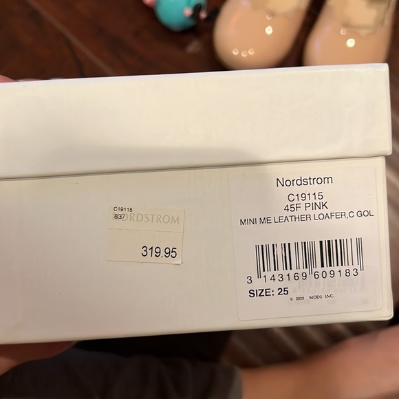 Chloe Loafers - Picture 8 of 8